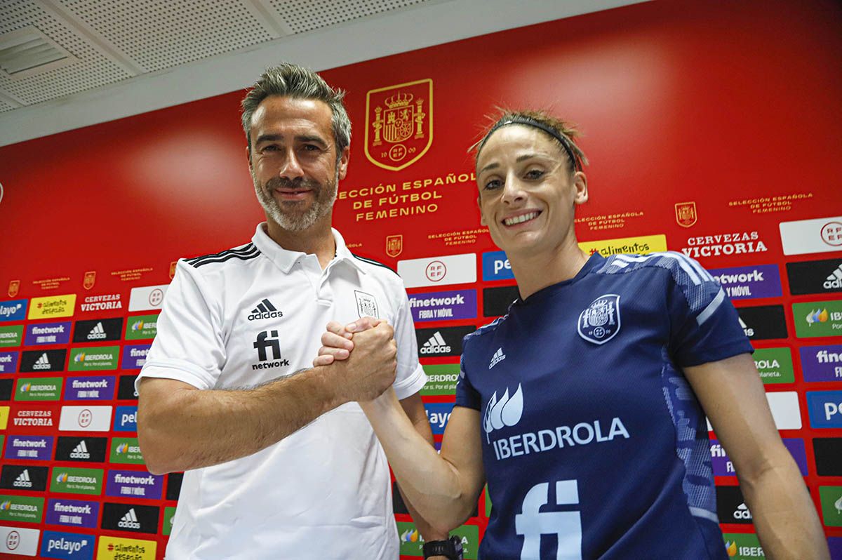 Las imágenes del entrenamiento del la selección española femenina de fútbol en El Árcangel