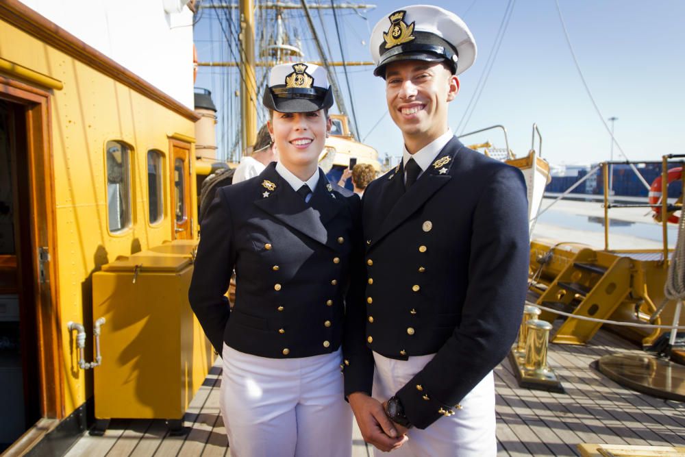 El buque italiano Amerigo Vespucci visita Valencia