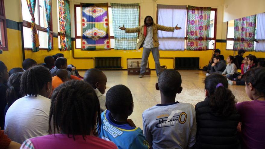 Representació de &#039;La llavor del foc&#039; a l&#039;escola La Farga de Salt