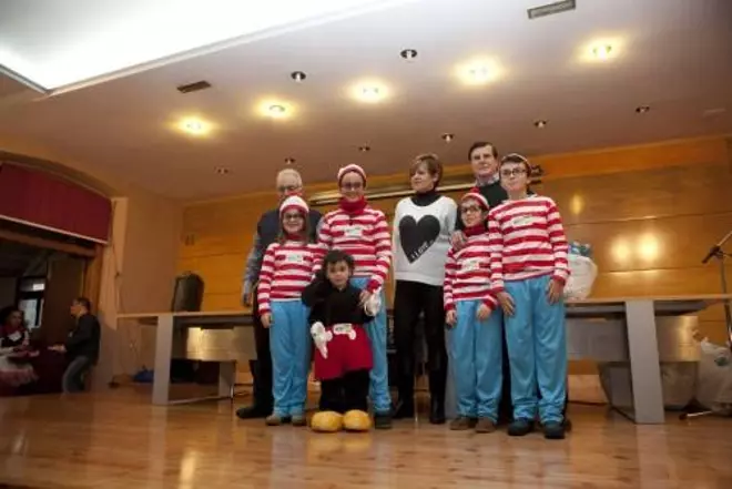 Desfile infantil de carnaval en las escuelas Dorado en Sama de Langreo