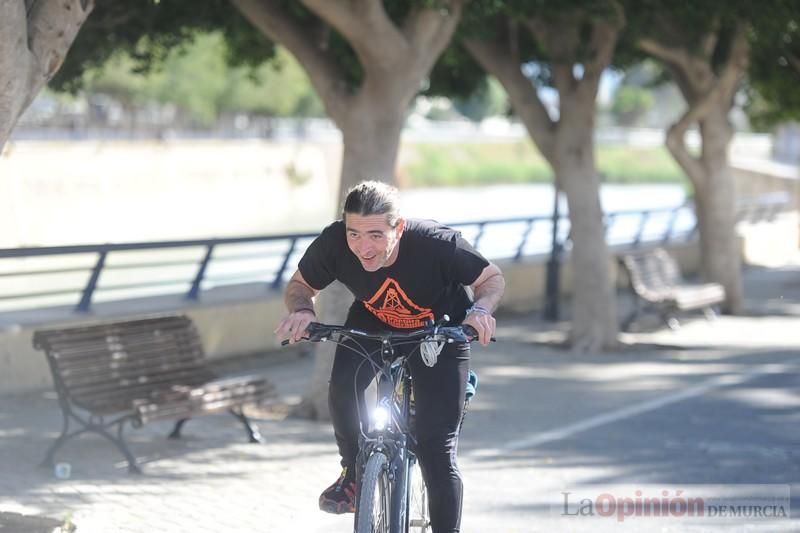 Protesta en bicicleta contra el fracking