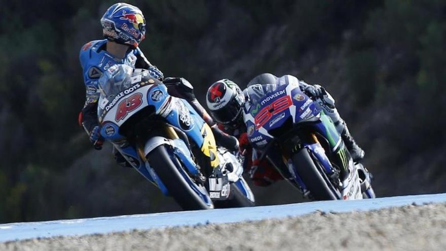 Lorenzo arrasa en los primeros ensayos del GP de Jerez