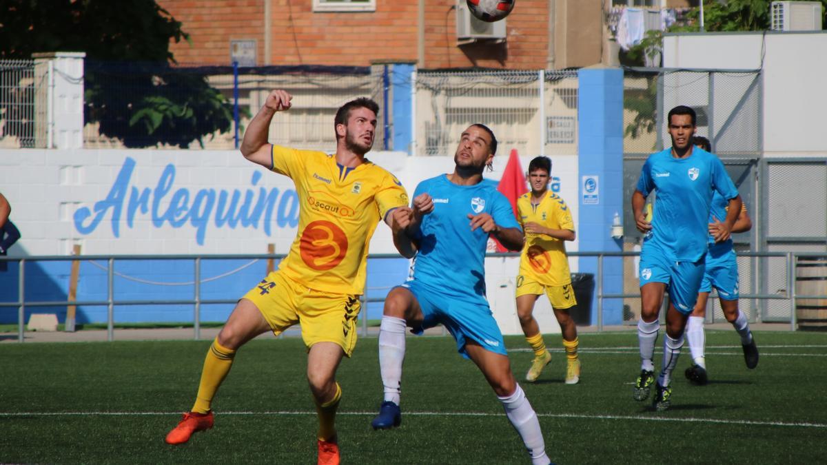 Imagen del duelo entre el Ebro y el Robres.