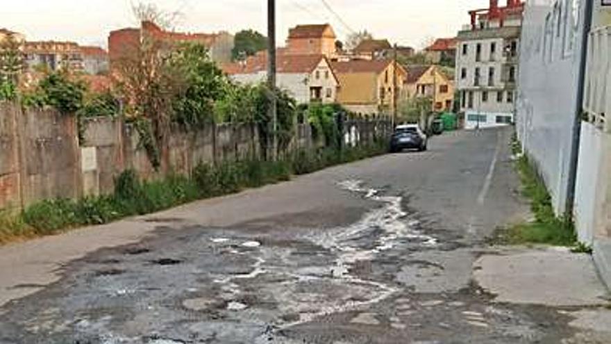 Soliño reclama un plan de bacheo urgente de los viales municipales