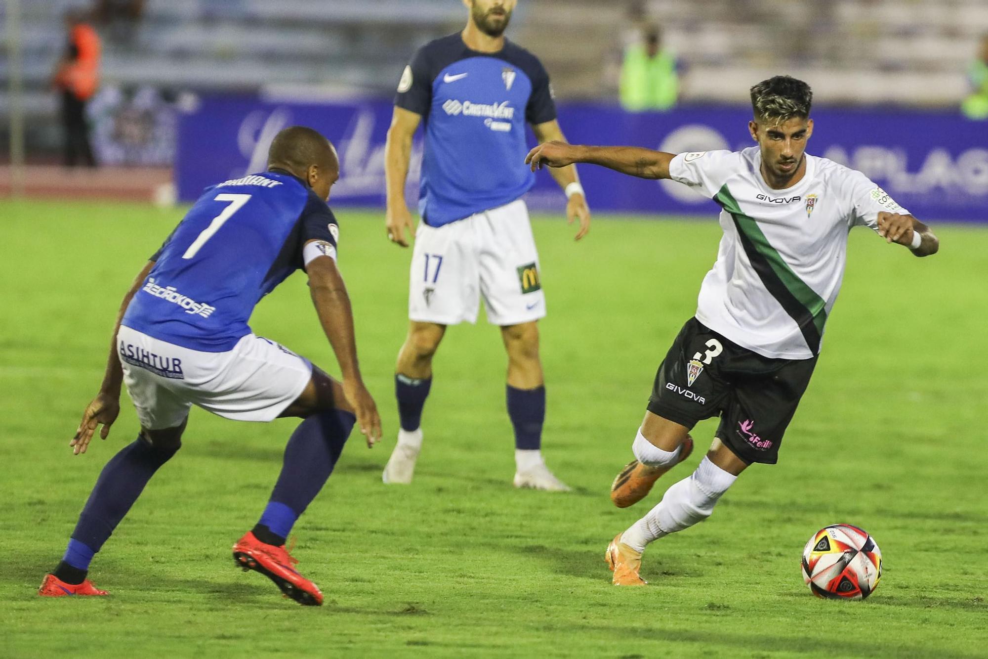 San Fernando - Córdoba CF : las imágenes del partido en el Iberoamericano