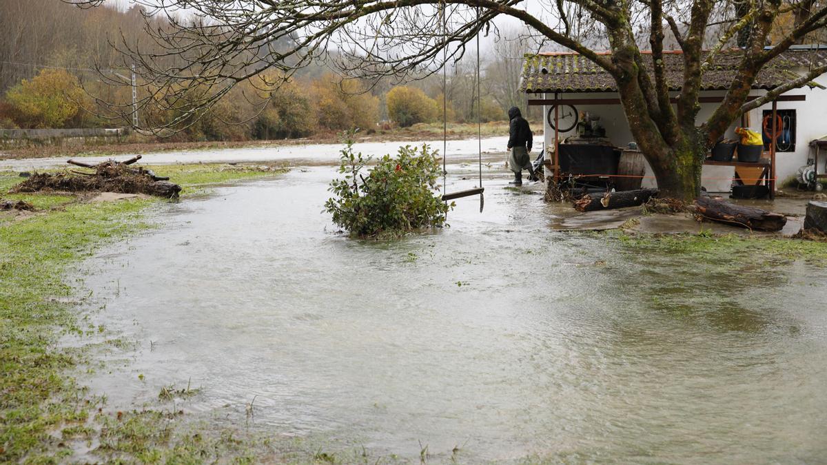 Inundaciones en Asturias: Todas las imágenes de una complicada jornada de lluvias