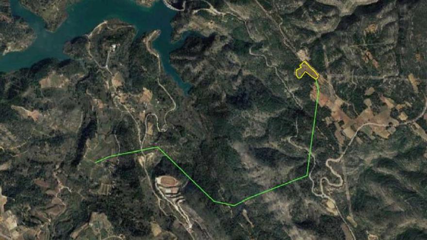 Proyectan una línea aérea y 1.850 paneles solares en una zona forestal de Navarrés junto a Escalona