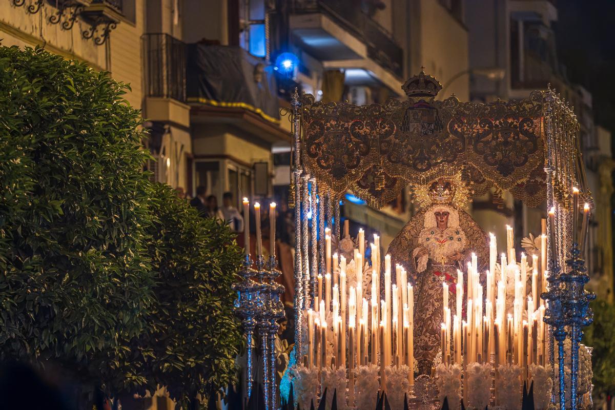 La Macarena en la Madrugá de Sevilla