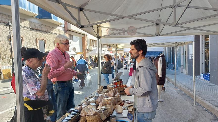 Puig-reig reivindica el comerç local en la Fira de Sant Martí