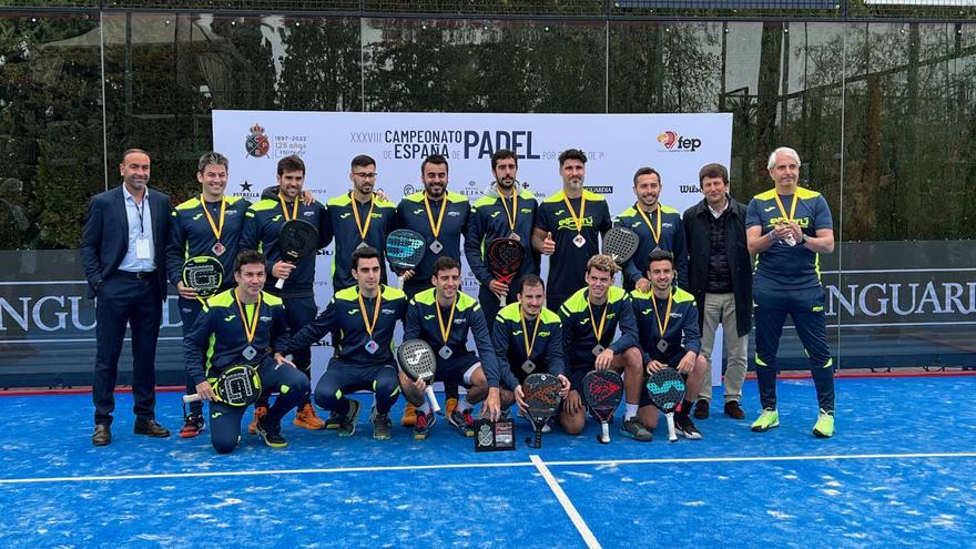 El Perú Cáceres se mide al Club de Tenis Chamartín en cuartos de final del nacional de pádel