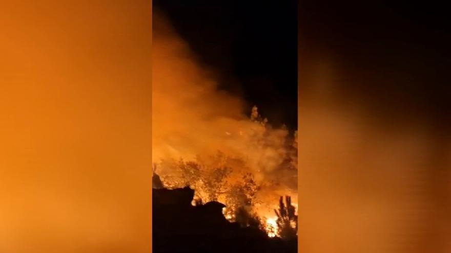 El fuego calcina uno de los miradores más famosos de Tenerife