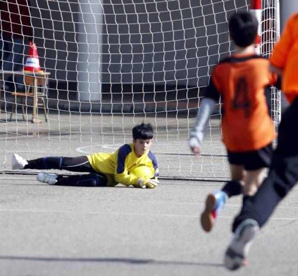 HOY - FUTBOL SALA: Doctor Azúa - Salesianos Boscos (benjamín)