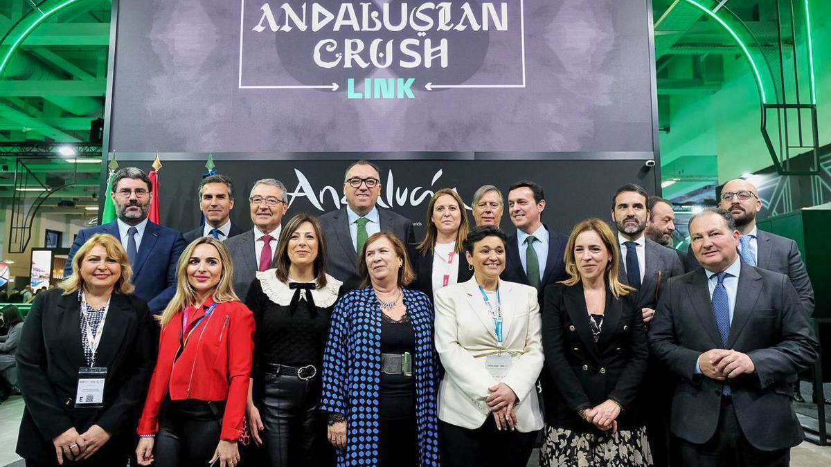 Expedición andaluza en la feria de turismo de Berlín.