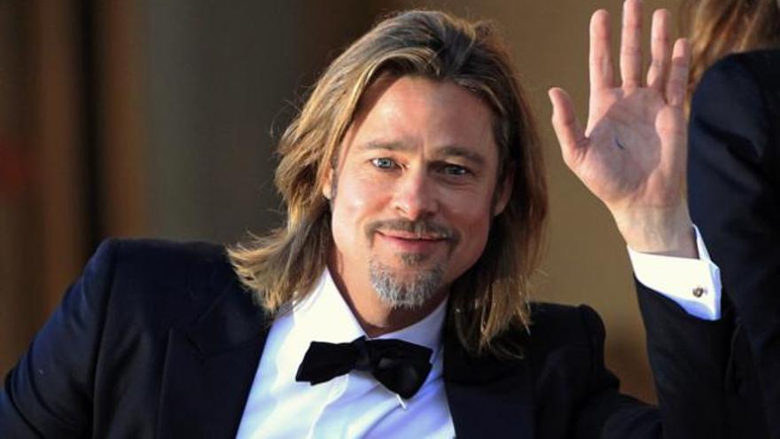 Brad Pitt aparece por sorpresa en el pase de &#039;World War Z&#039;