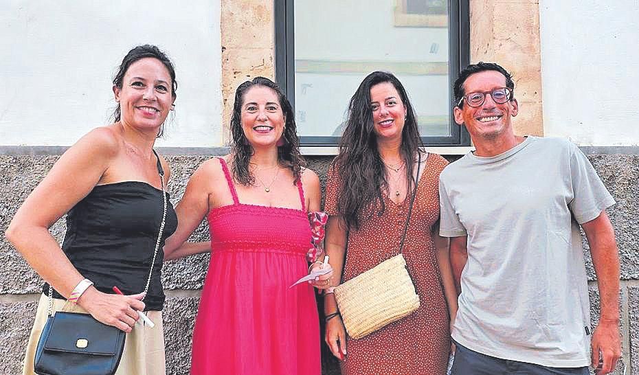 6 Koro Moneo, Rosa Llobera, Mara Gonzlez de Chaves y Manu Blanco.jpg