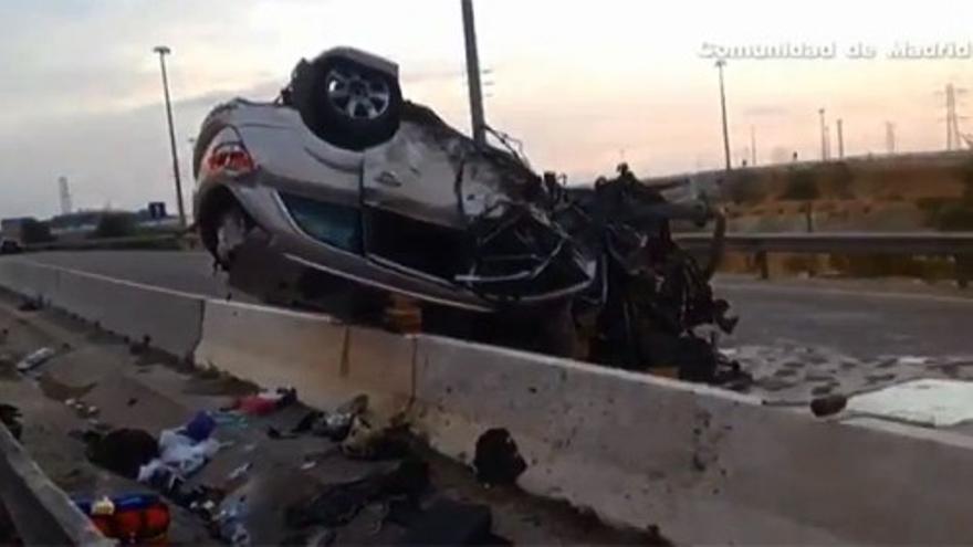 Un muerto y cuatro heridos en un choque frontal en Madrid