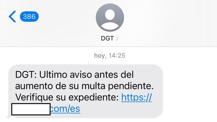 Mensaje recibido este sábado suplantando a la DGT