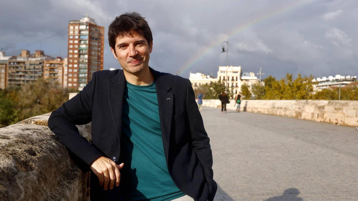 El escritor valenciano Paco Cerdà, ganador del Premio Nacional de Narrativa.