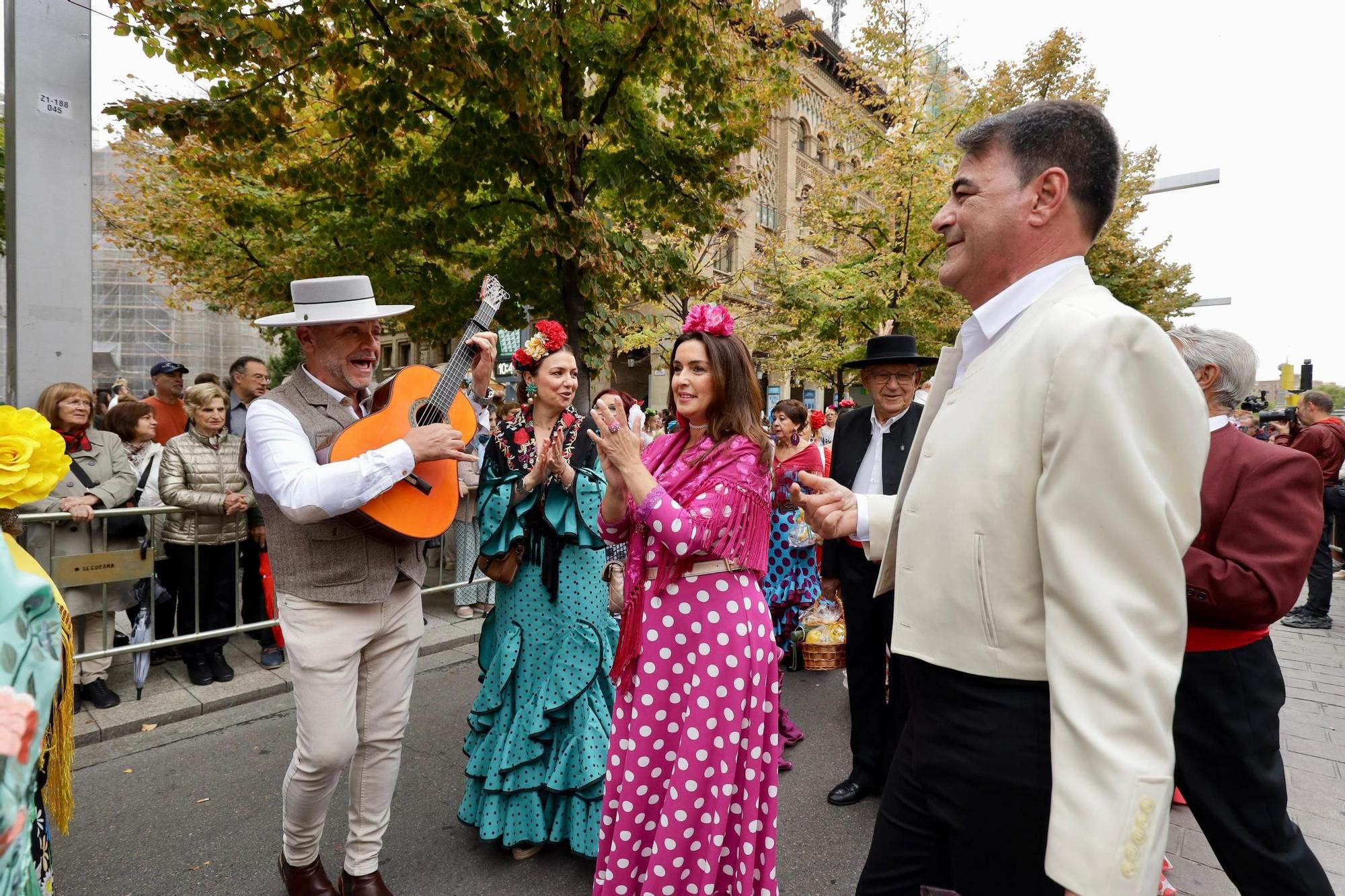 La Ofrenda de Frutos brilla un año más por el centro de Zaragoza