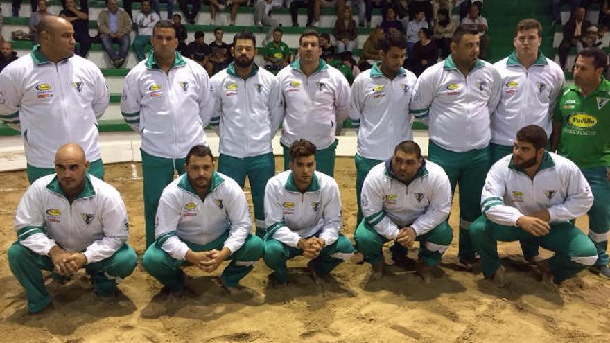 Formación del Maxorata de Fuerteventura, equipo que el pasado año se proclamó campeón de esta competición de Gran Canaria.