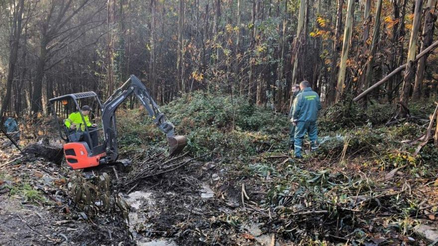 Búsqueda de los desaparecidos en Mazaricos.   | // PROTECCIÓN CIVIL