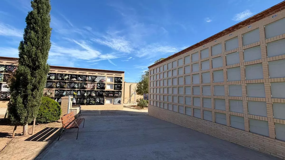 Paterna amplía el cementerio municipal con 148 nuevos nichos y 354 columbarios