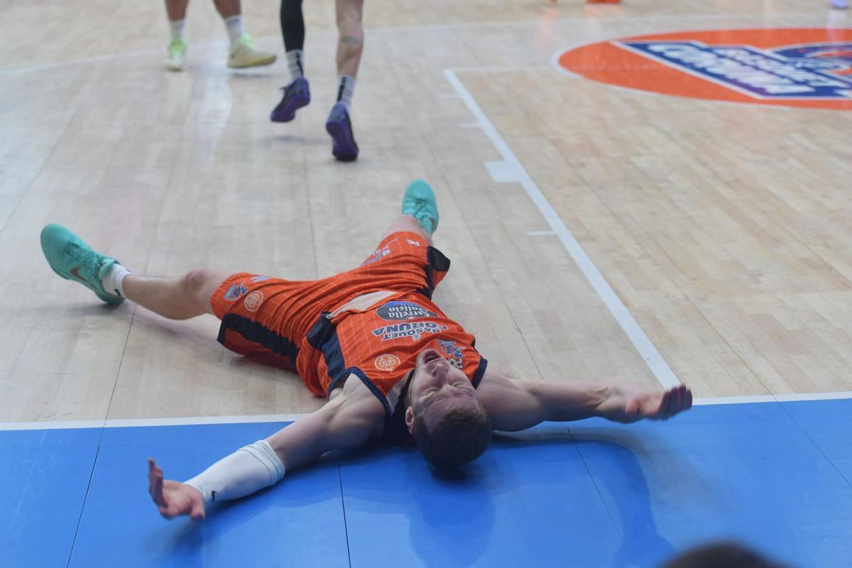 83-74 | El Leyma Coruña se sobrepone a sí mismo para vencer al Alicante