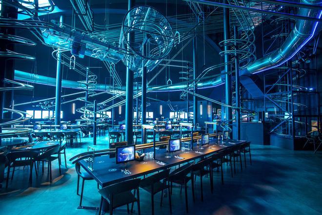Prueba la comida del futuro en restaurantes como Space Loop