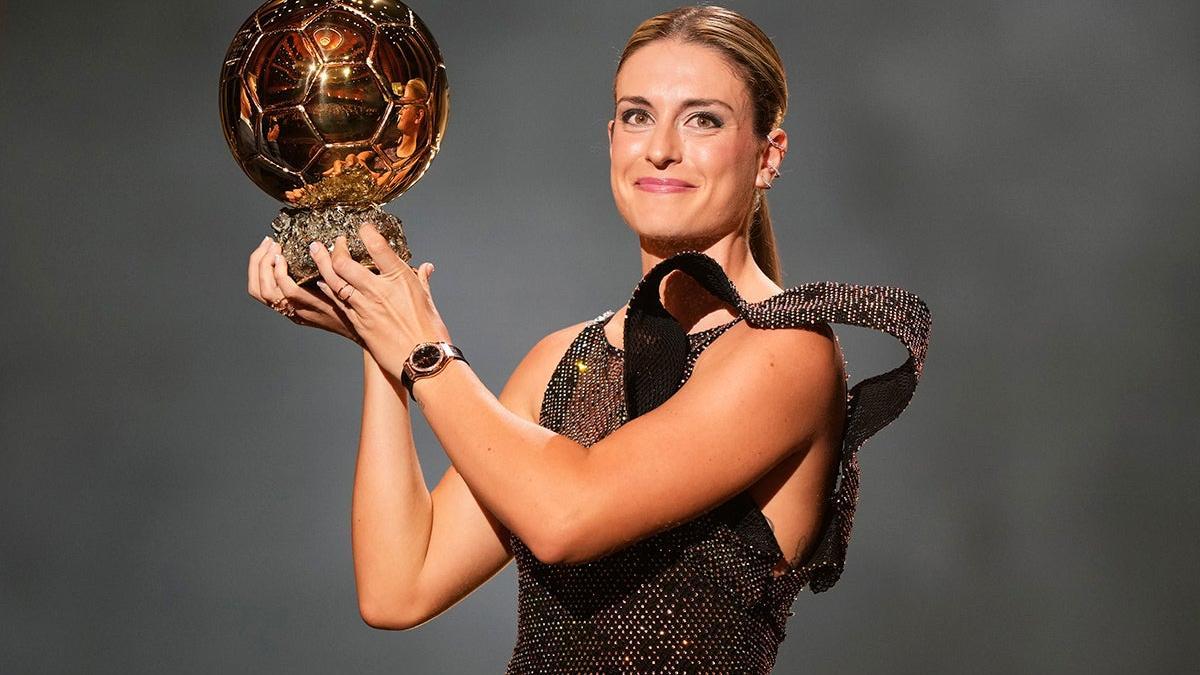 La futbolista Alexia Putellas premiada con el Balón de Oro 2022