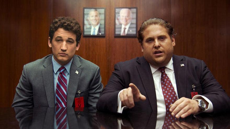 Miles Teller y Jonah Hill en &#039;Juego de armas&#039;.