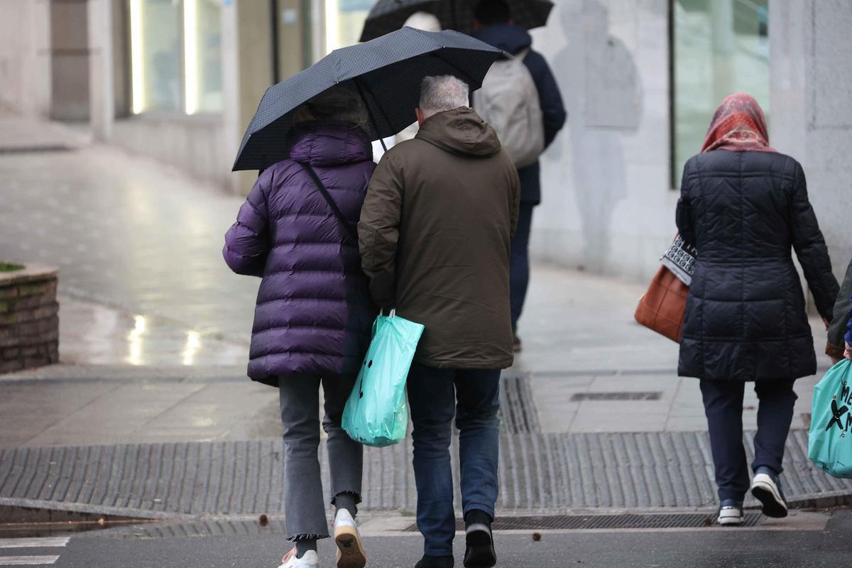 ‘Goretti’ trae un temporal de lluvia, olas de 6 metros y viento