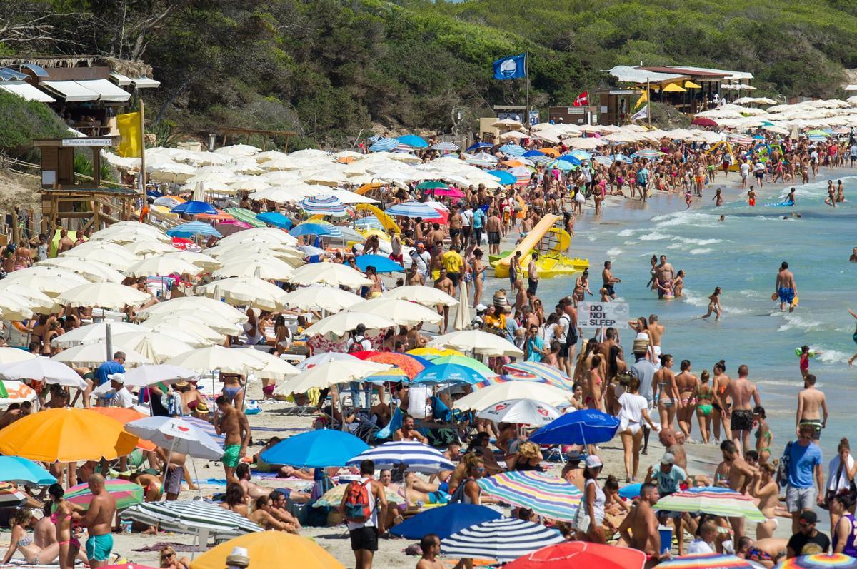Playa de ses Salines, una de las más conocidas de la isla de Ibiza