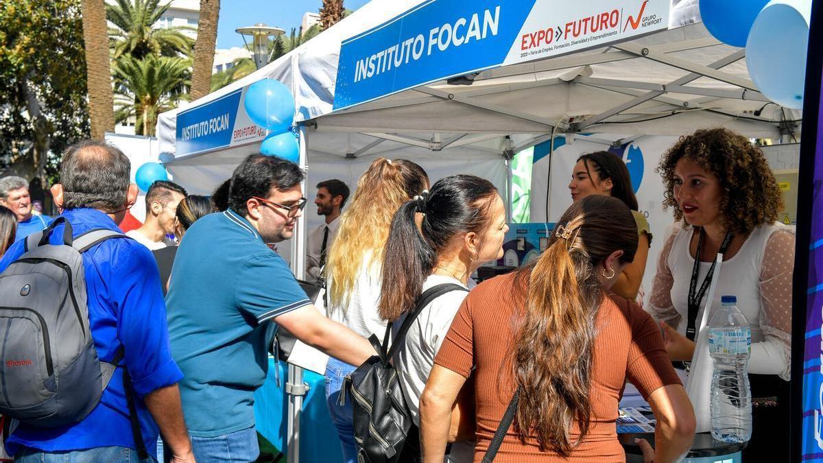 Imagen de archivo de la Feria Expofuturo de Canarias que conecta a empresas con desempleados.