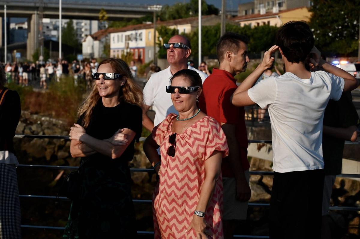 El eclipse desde Pontevedra y su área, en imágenes El eclipse desde Pontevedra y su área, en imágenes
