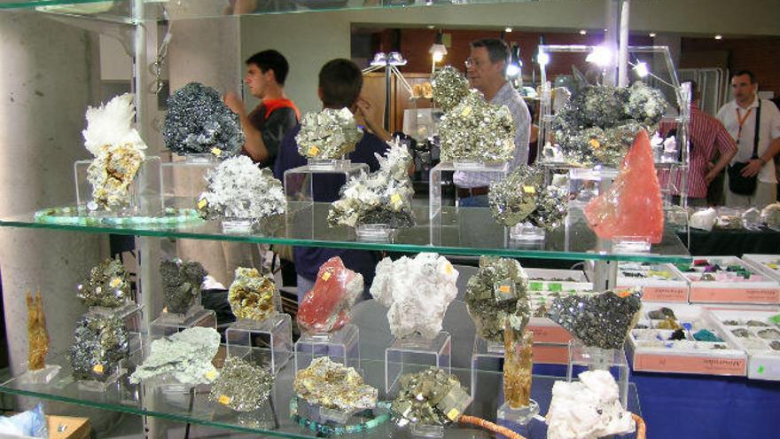 Feria de minerales y gemas