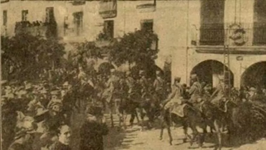 Segovia 75, el regimiento que unió a Cáceres con su historia militar