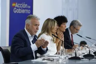 El Consejo de Ministros aprueba un 'decreto Canarias' descafeinado