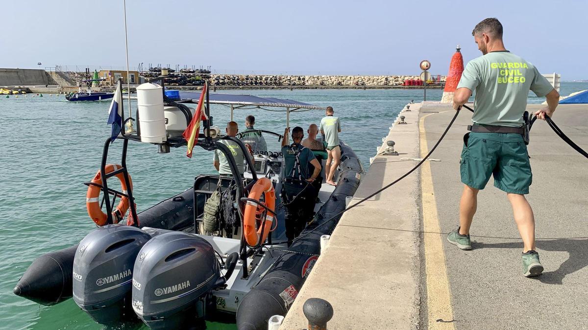 Los GEAS de la Guardia Civil, agentes de la autoridad en las profundidades