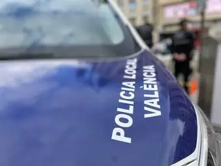 El ayuntamiento responde a las críticas del PSOE-PSPV sobre el mantenimiento de los vehículos de Policía Local