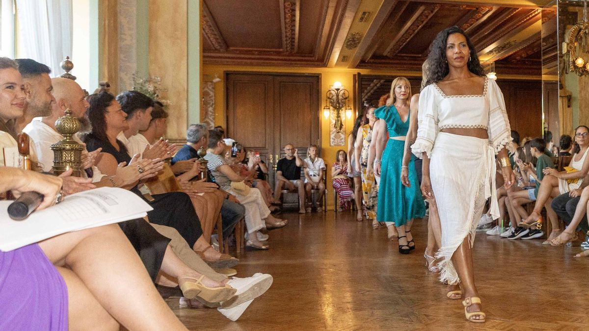 Desfile de modelos mayores de 40 años en Alicante