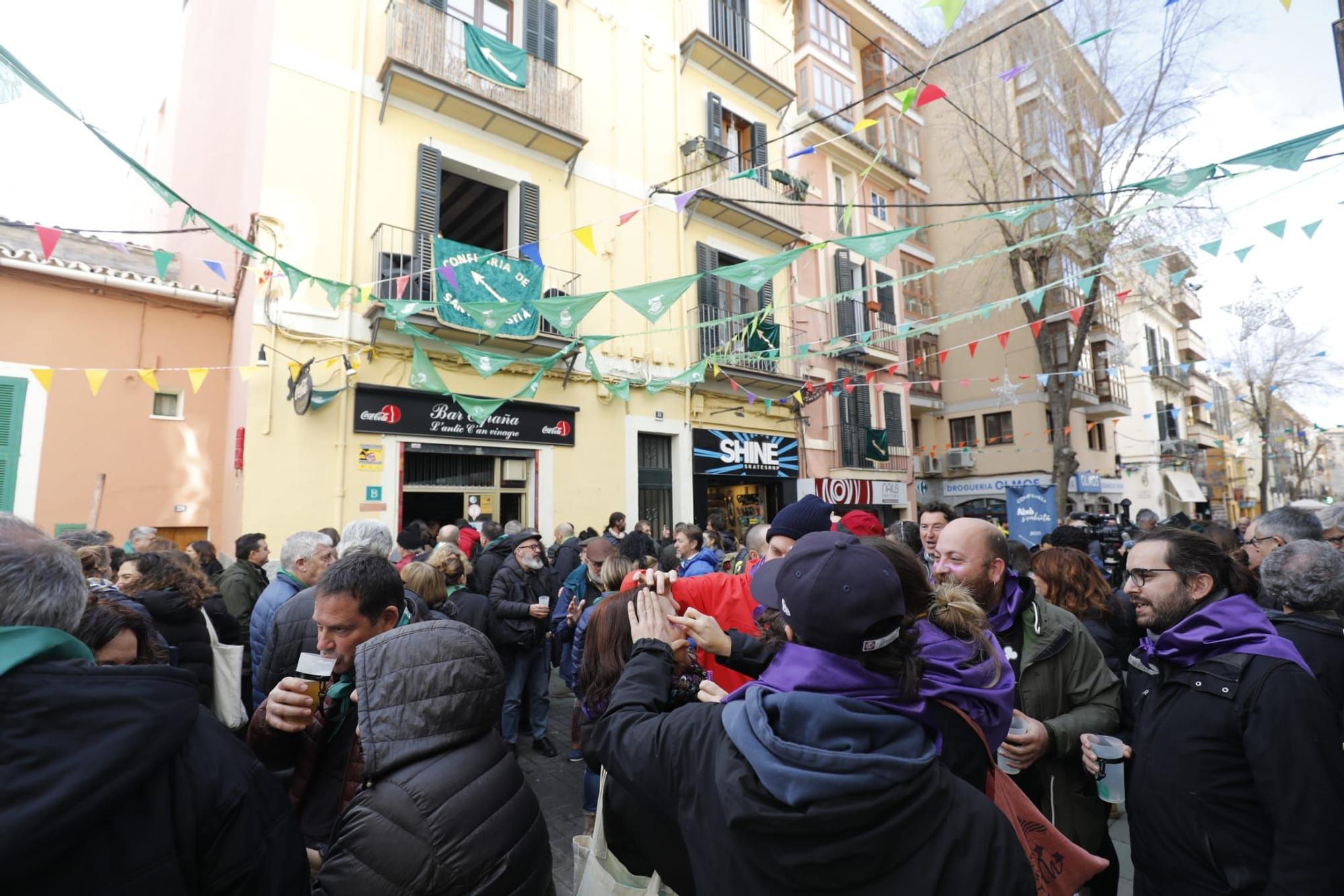 Sant Sebastià 2023: Chupinazo en el bar Can Vinagre