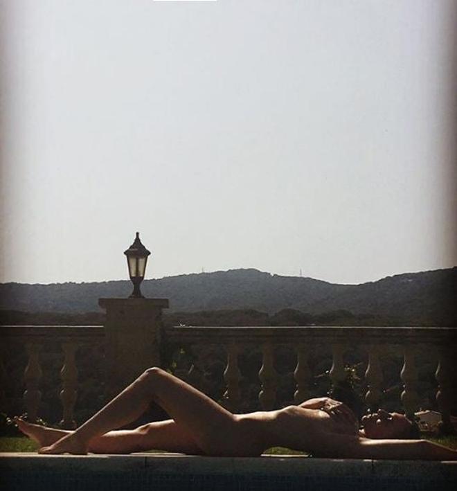 Famosas con fotazas luciendo cuerpo... ¡Sin enseñar!