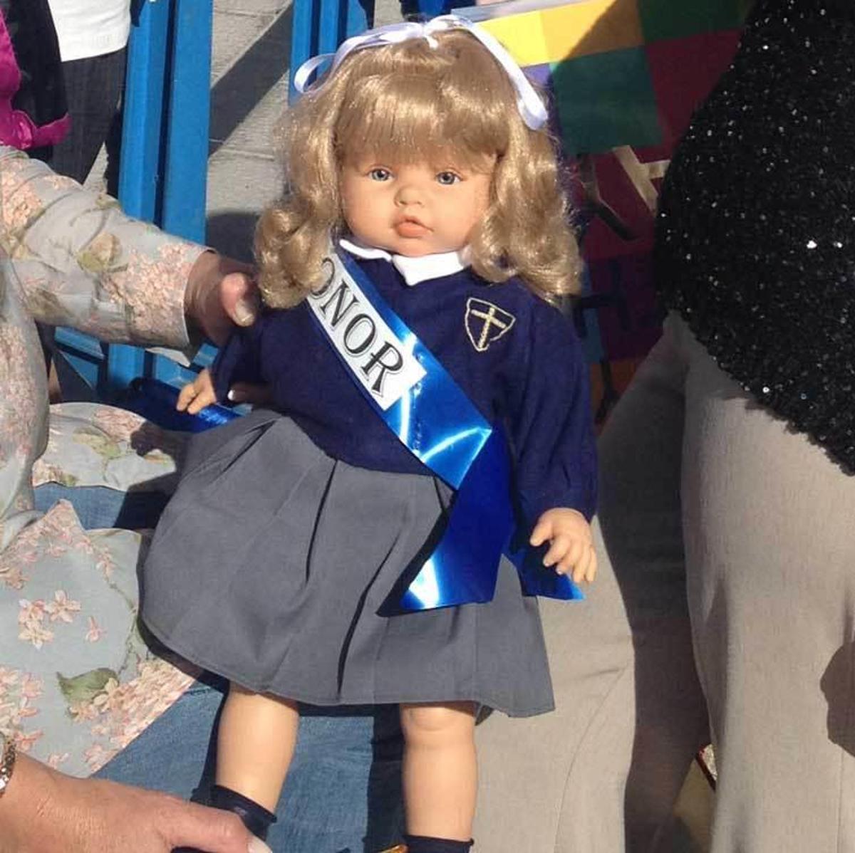 Las ocho horas de las Berdayes frente al teatro