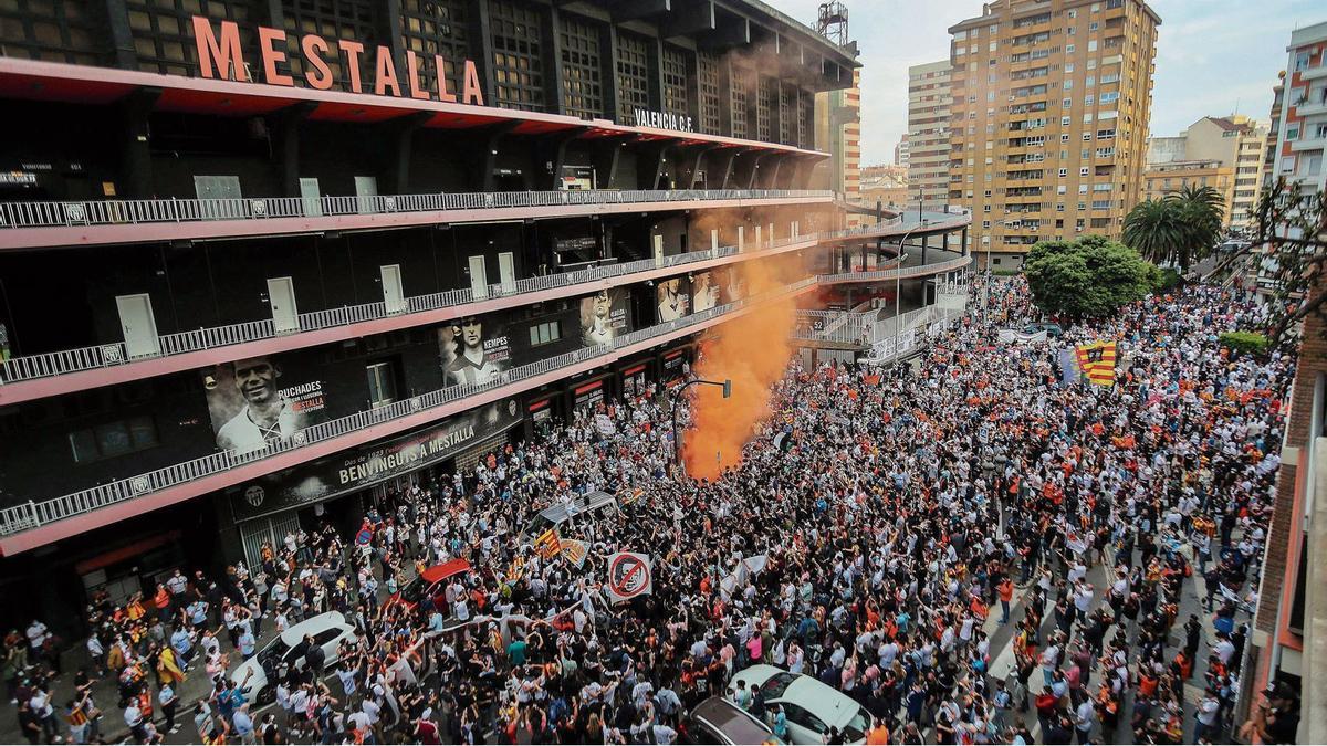 La última protesta del valencianismo en Mestalla