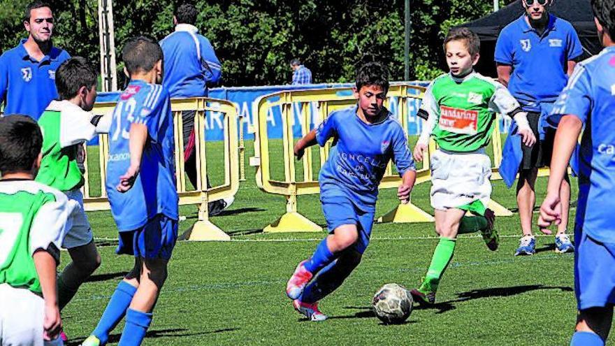 El Ourense y el Ponte se alzan con el trofeo de Barbadás