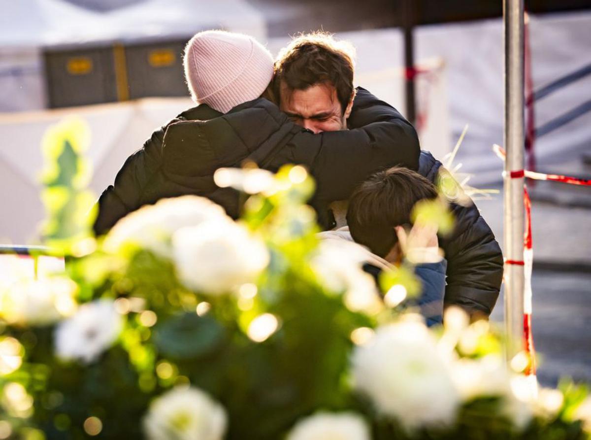 "Una bengala va incendiar el sostre i tothom cridava"