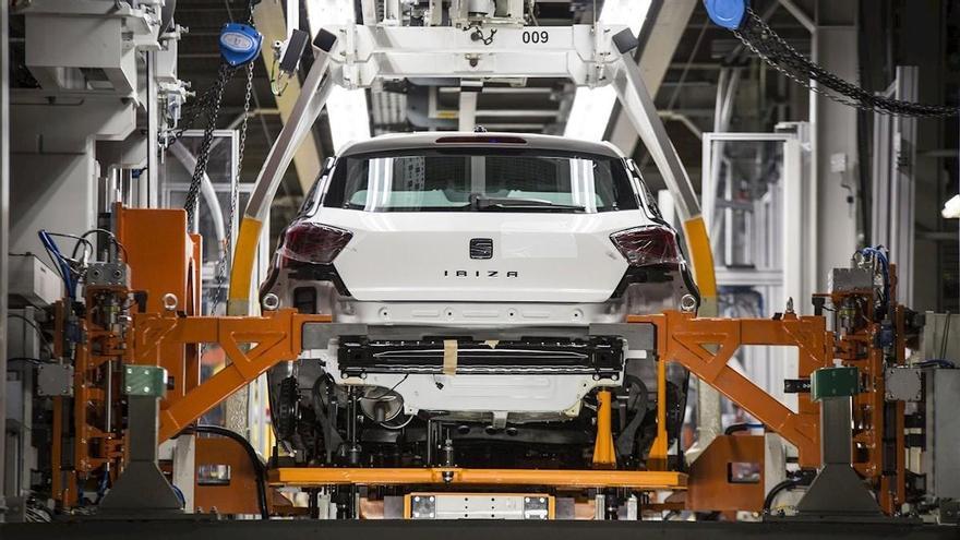 Seat anuncia otro ERTE que afectará a 11.000 trabajadores