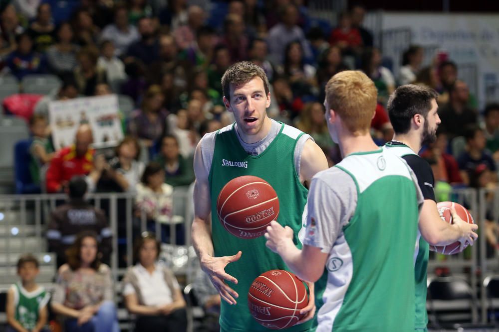 El Unicaja abre su entrenamiento al público