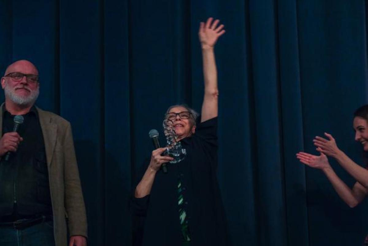 Kiti Mánver, recibiendo elpremio del Festival de Teatroen el Cervantes. gregorio marrero