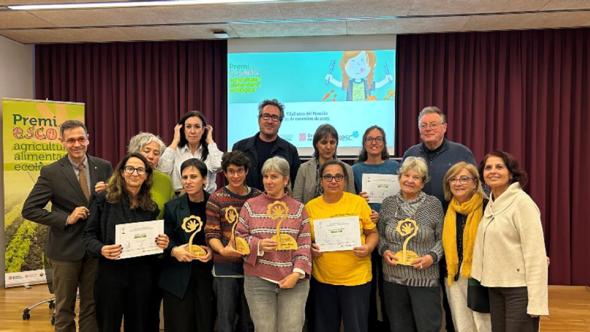 Els guanyadors de la 13a edició del premi Escola, Agricultura i Alimentació Ecològica.